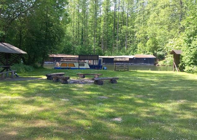Biwak und Gastliegeplatz Steinförde, Foto: Rhea Knaak, Lizenz: REGiO-Nord