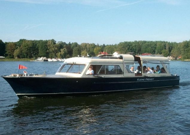 Motorbootbarkasse, Foto: Peter Alker