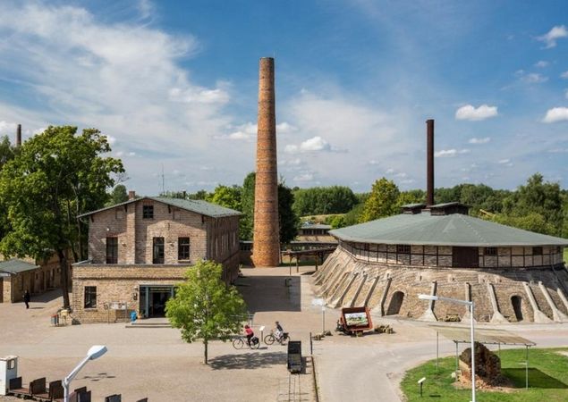 Besucherzentrum & Ringofen III, Foto: York Maecke, Lizenz: Ziegeleipark Mildenberg