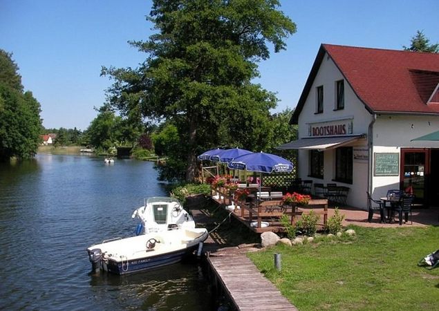 Gaststätte Bootshaus an der Havel Gaststätte Bootshaus an der Havel