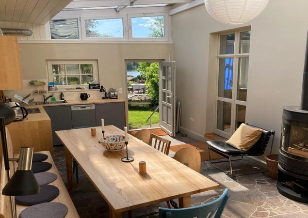 Haus Friedolin - Wintergarten mit Küche, Foto: Stefan Klotzbach, Lizenz: Stefan Klotzbach Haus Friedolin - Wintergarten mit Küche, Foto: Stefan Klotzbach, Lizenz: Stefan Klotzbach
