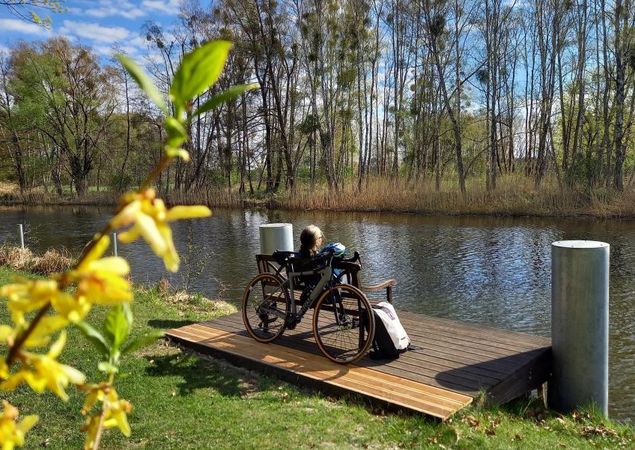 Pause am Alten Hafen in Mildenberg, Foto: Michelle Engel, Lizenz: TV Ruppiner Seenland Pause am Alten Hafen in Mildenberg, Foto: Michelle Engel, Lizenz: TV Ruppiner Seenland