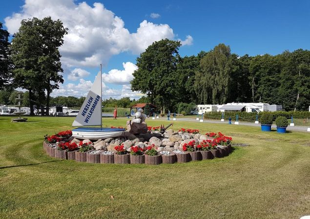 Wohnmobilstellplatz "Marina Frstenberg" | Tourist-Information Himmelpfort