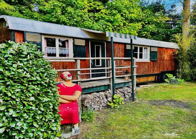 Landhaus Labes - Zirkuswagen, Foto: Hartmut Koch, Lizenz: Hartmut Koch Landhaus Labes - Zirkuswagen, Foto: Hartmut Koch, Lizenz: Hartmut Koch