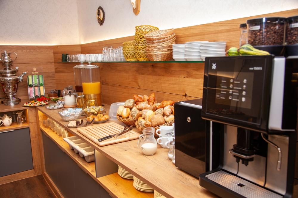 Frühstücksbuffet Hotel zum löwen, Foto: R. Töllner Frühstücksbuffet Hotel zum löwen, Foto: R. Töllner