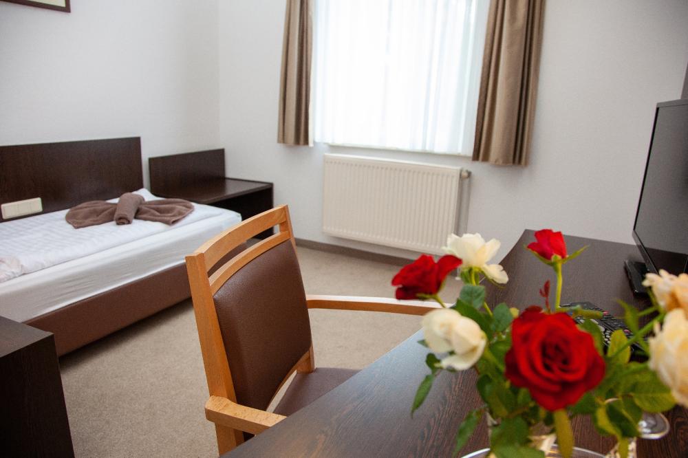 Zimmer Hotel Zum Löwen, Foto: René Töllner Zimmer Hotel Zum Löwen, Foto: René Töllner