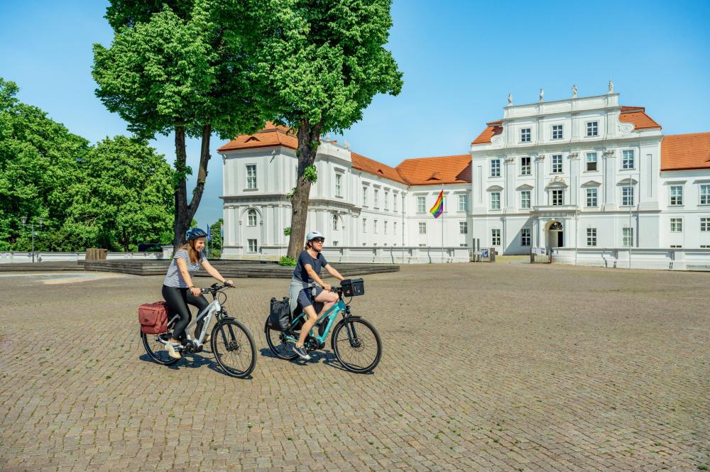 Schloss Oranienburg, Foto: Tiemann, Lizenz: MV Mecklenburg Vorpommern e.V. Schloss Oranienburg, Foto: Tiemann, Lizenz: MV Mecklenburg Vorpommern e.V.