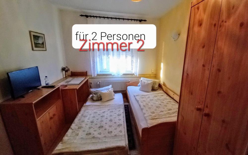 Zimmer 2 mit Aufbettung, Foto: Ines Schomburg, Lizenz: Ines Schomburg Zimmer 2 mit Aufbettung, Foto: Ines Schomburg, Lizenz: Ines Schomburg