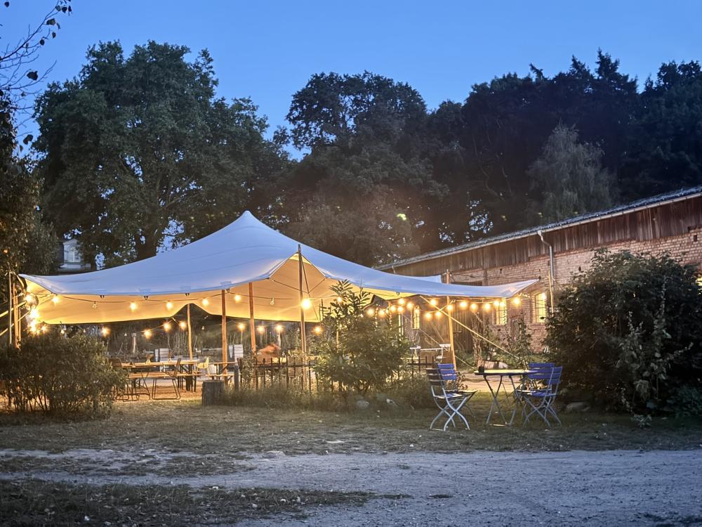 Weideküche Gut Boltenhof - Terrasse, Foto: Andrea Riest, Lizenz: Gut Boltenhof Inh. Jan-Uwe Riest