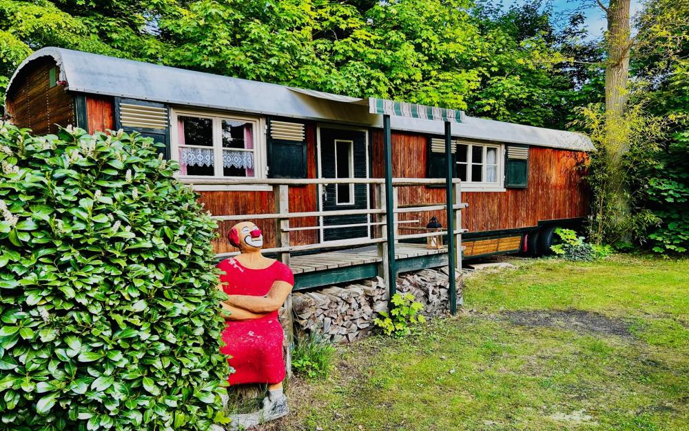 Landhaus Labes - Zirkuswagen, Foto: Hartmut Koch, Lizenz: Hartmut Koch Landhaus Labes - Zirkuswagen, Foto: Hartmut Koch, Lizenz: Hartmut Koch